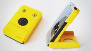 WakaWaka-Solar-Power-Light-and-Charger